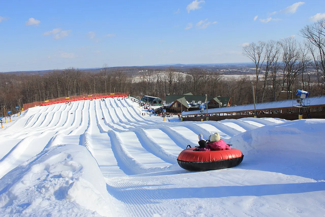 Boulder Ridge Snow Tubing at Liberty Mountain Resort