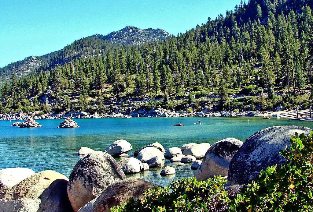 Kayaks in Sand Harbor, Lake Tahoe 9-10