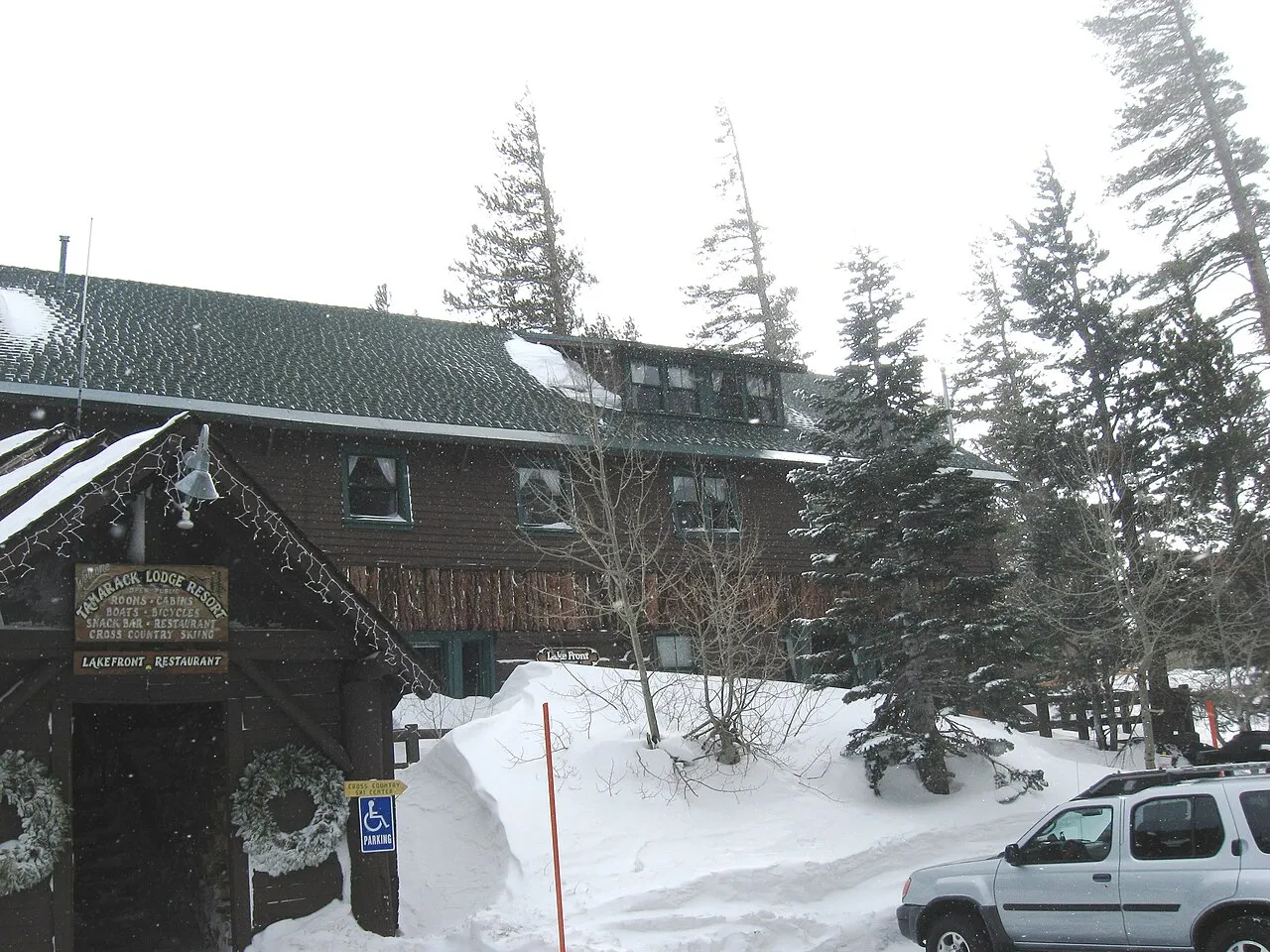 Tamarack Lodge & Resort at Twin Lakes at Mammoth Mountain in Mammoth Lakes .