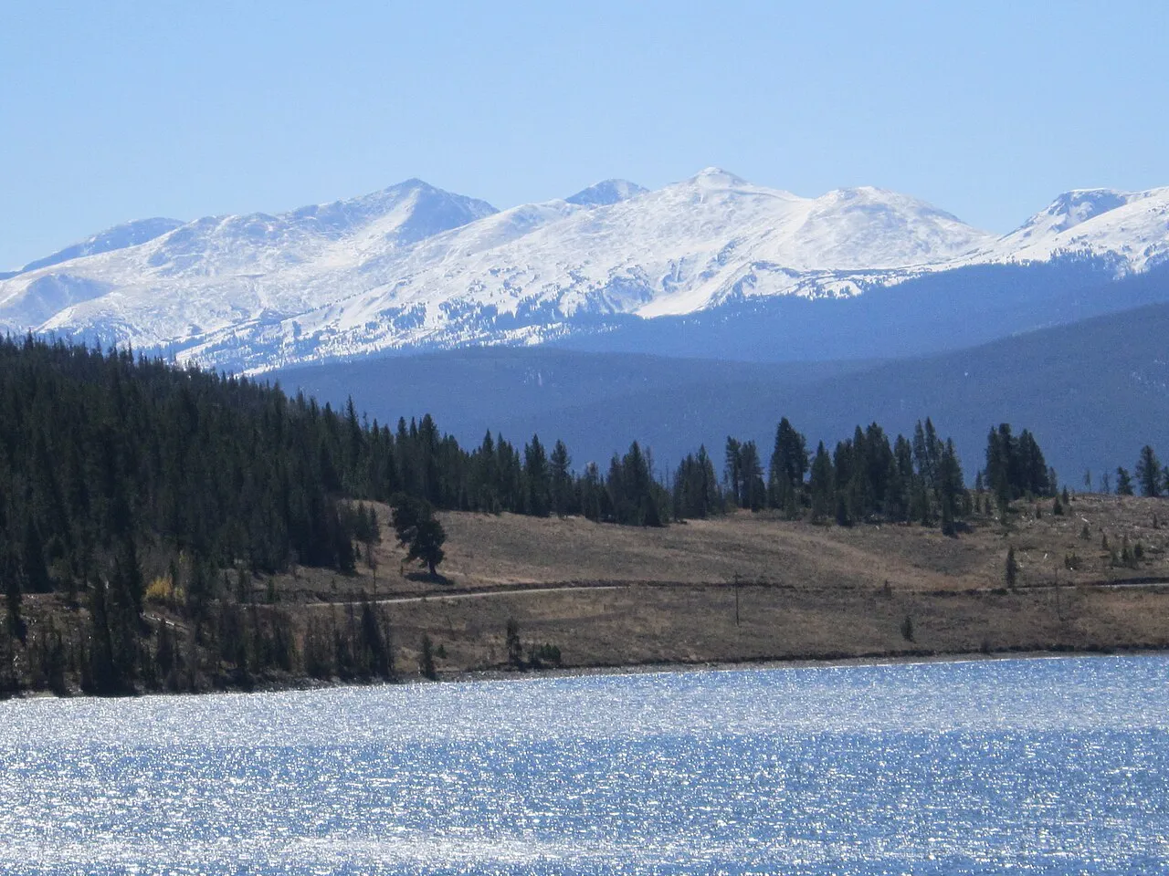 Dillon Reservoir in October