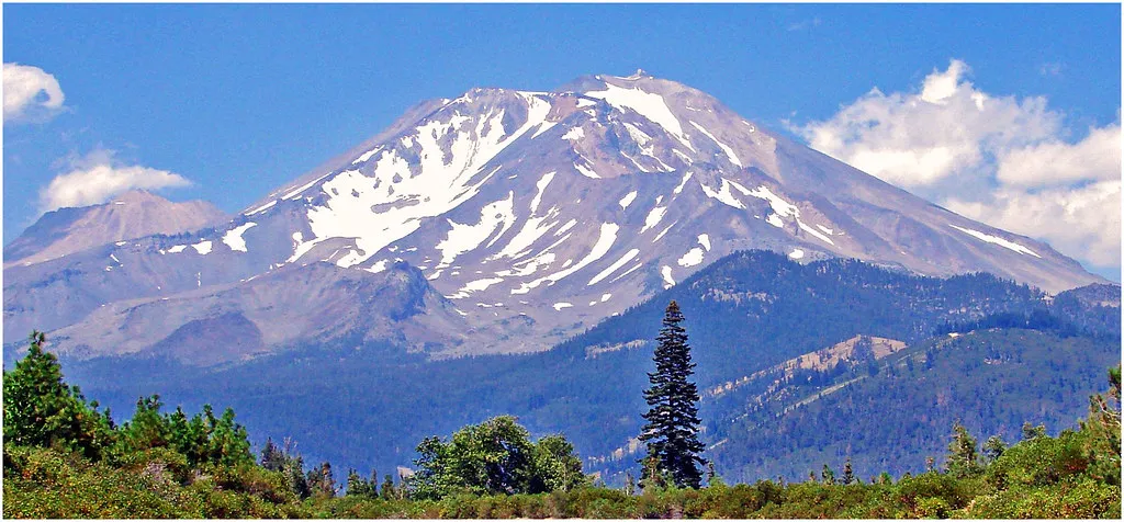 Mt. Shasta Sunrise 8-13a