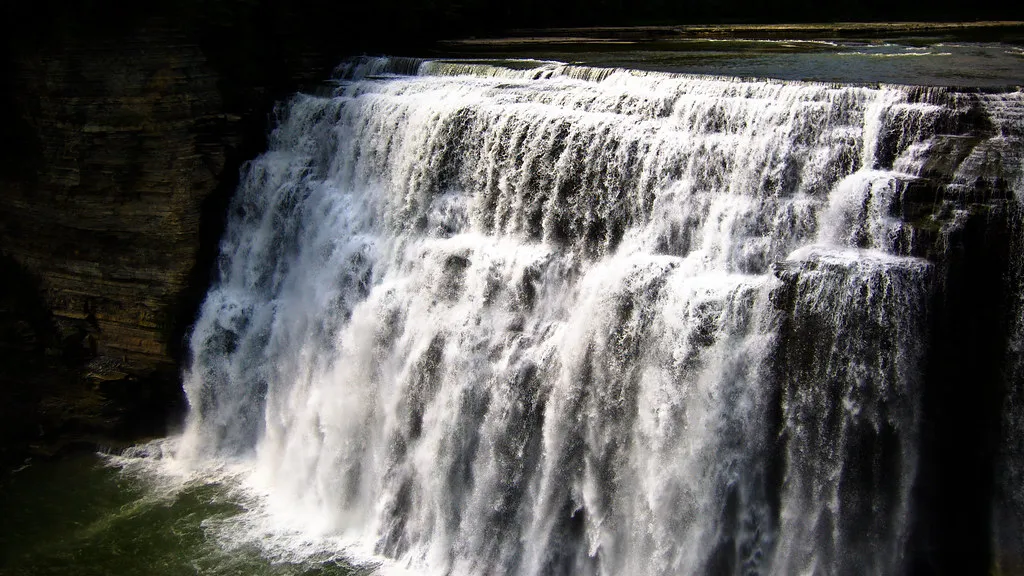 Letchworth middle falls