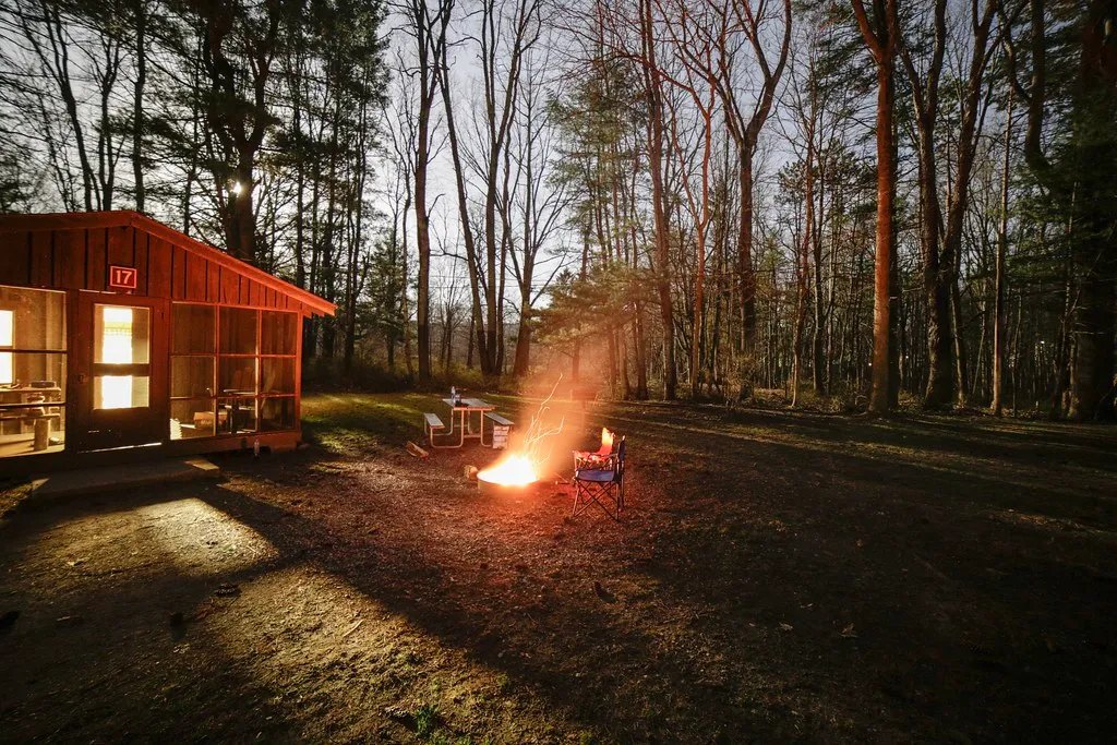 Night burns.