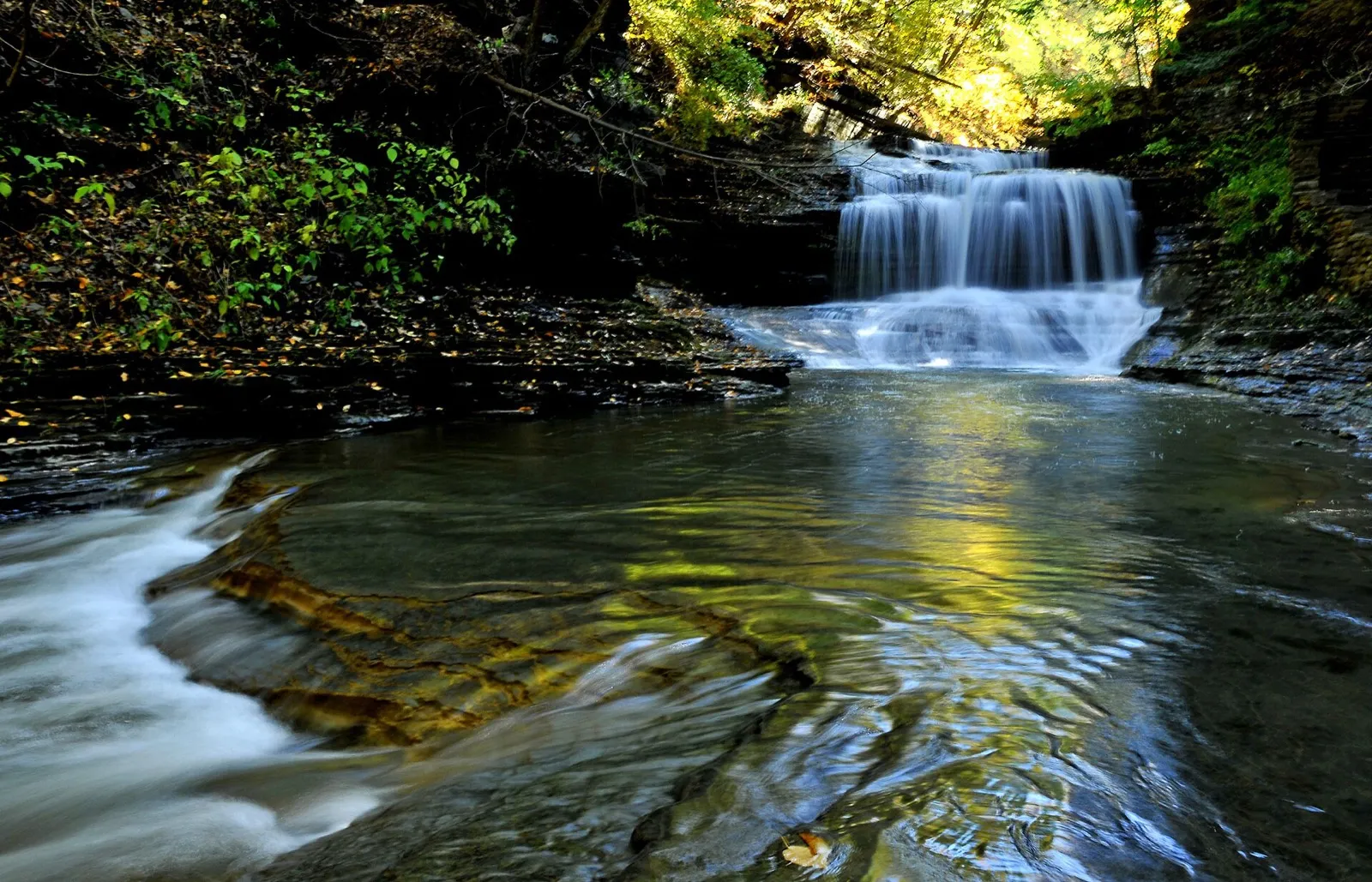Small waterfall along the Buttermilk Creek gorge trail (nearby Buttermilk Falls State Park)